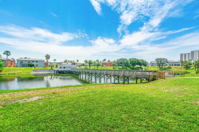 Foto del edificio - 4000 Gulf Terrace Dr