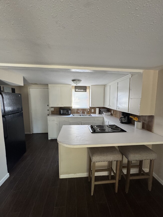 Foto del edificio - 1933 S 19th St