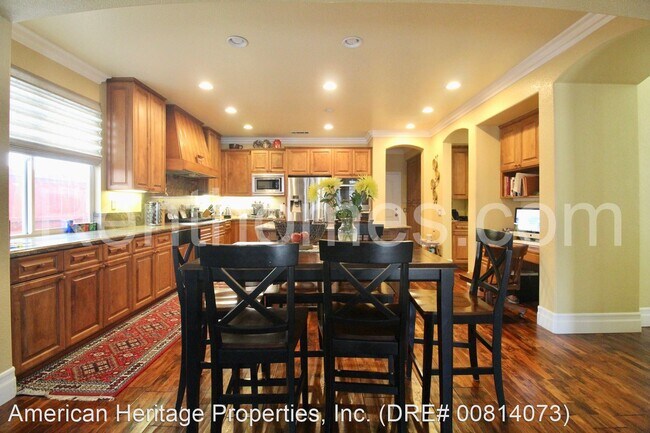 Building Photo - 4 br, 4 bath House - 10644 El Caballo Avenue