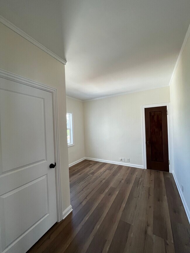 Bedroom 1 - 316 Roycroft Ave