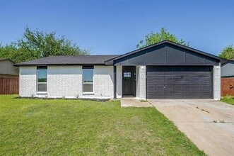 Building Photo - 7512 Marrs Dr