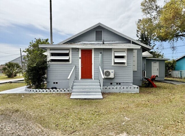 Foto del edificio - 4091 58th Ave N