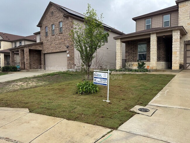 Building Photo - 3306 Putnam Fields