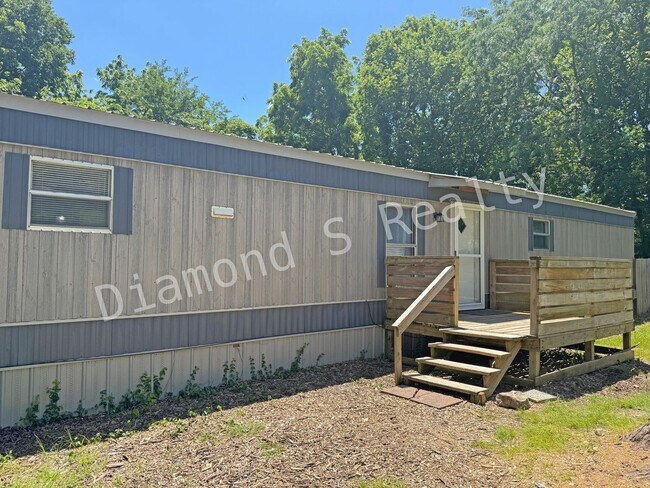 Foto del edificio - Nice & Clean Mobile Home for Lease!