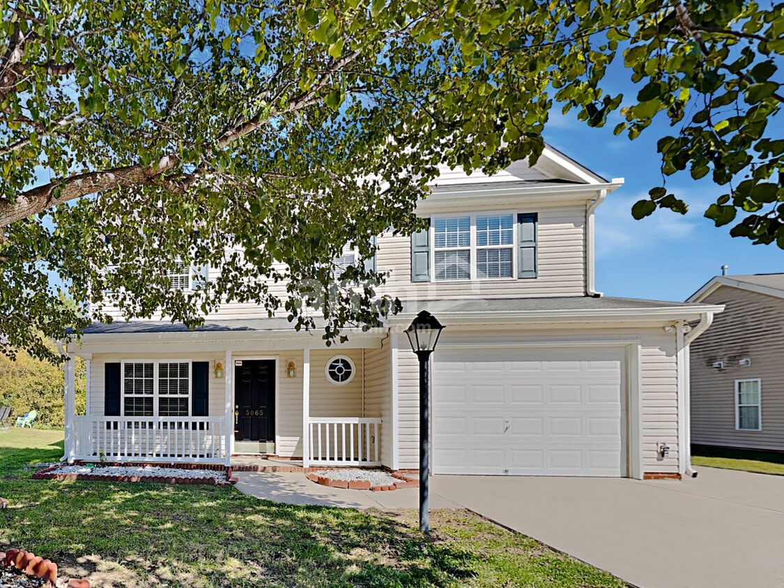 Primary Photo - 5065 Walden Ridge Drive