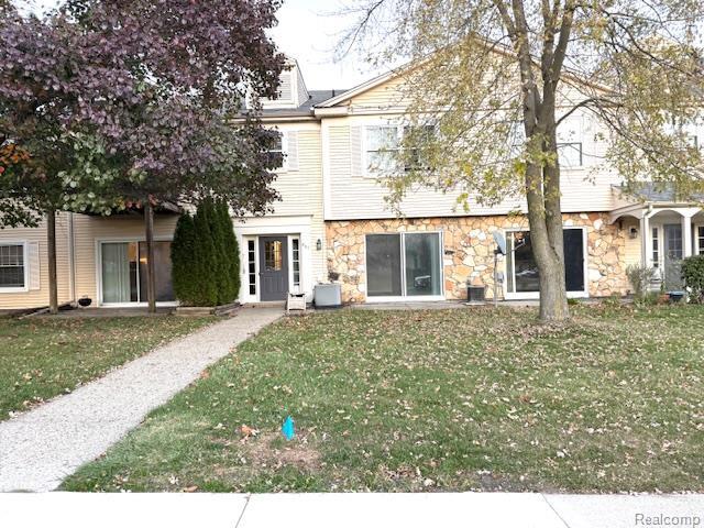 Foto principal - 831 Bloomfield Village Blvd