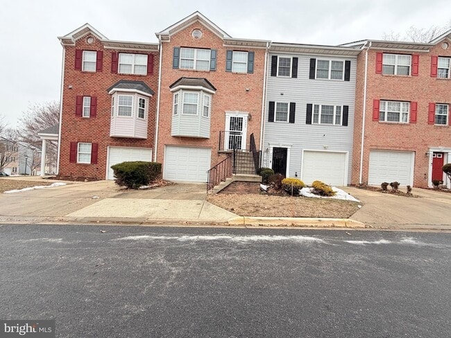 Photo - 4805 Cowslip Ct Townhome