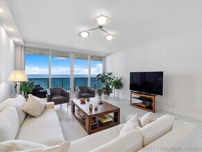 Building Photo - 3100 N Ocean Blvd