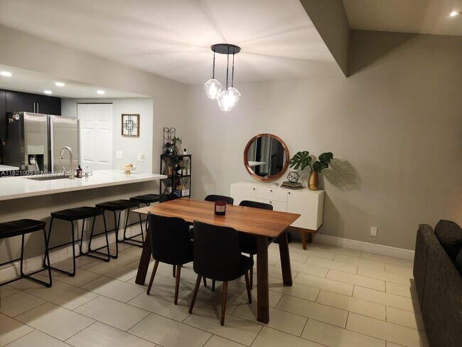 Foto del edificio - 12325 NW 11th Ct