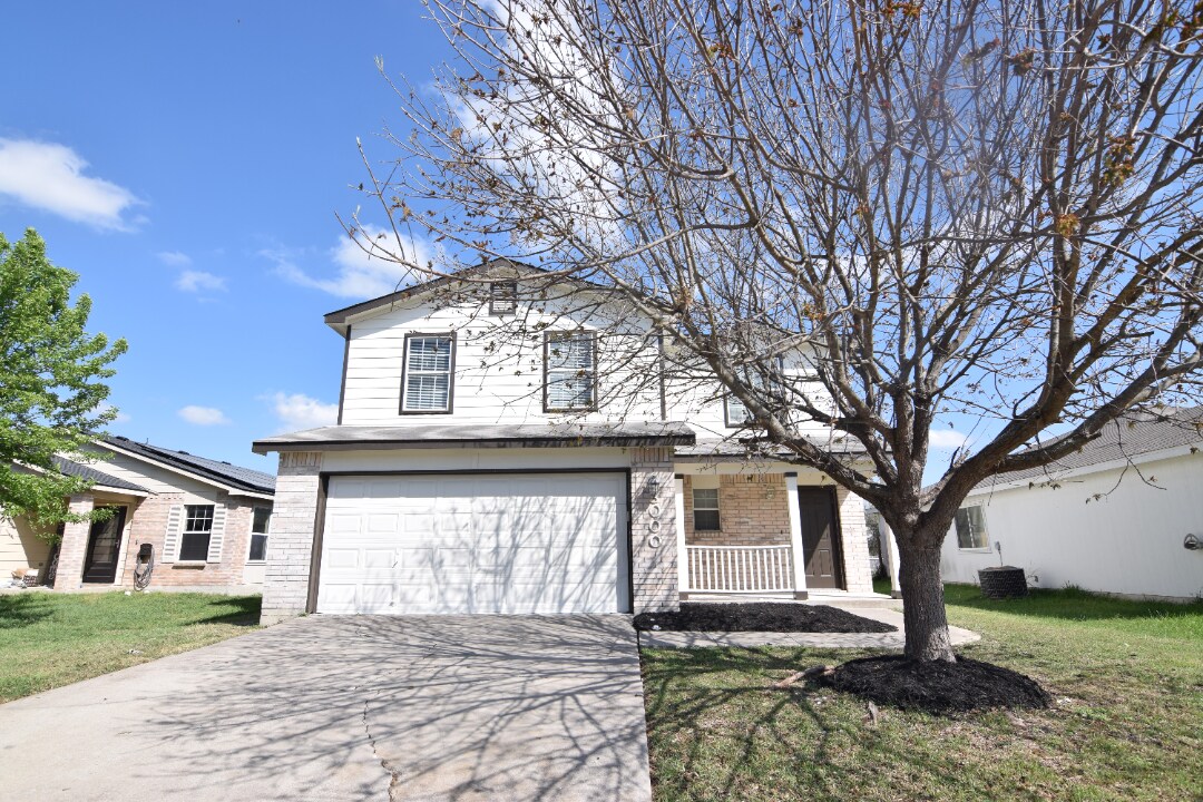 Foto principal - 3000 Blackburn Dr