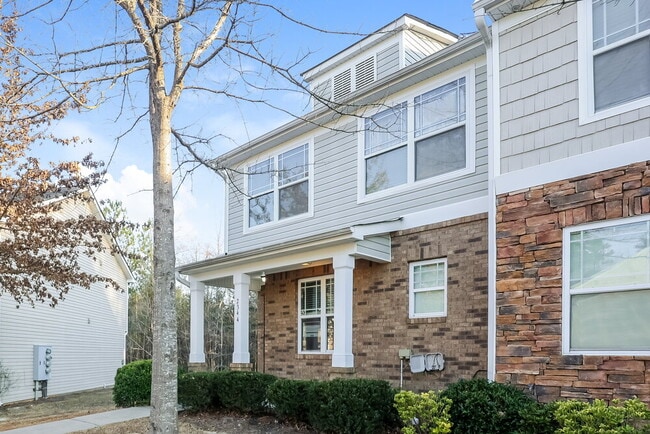 Building Photo - 2344 Bigwood Trail