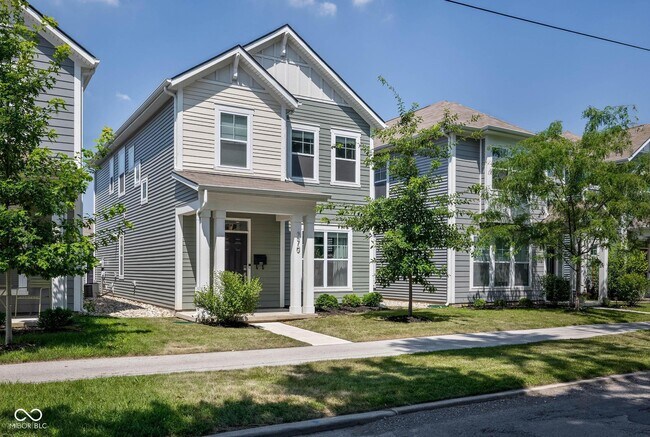 Building Photo - 270 N Warman Ave