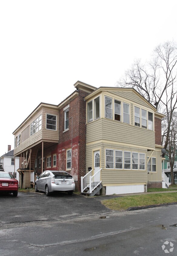 50 Bay State Rd, Pittsfield, MA 01201 Apartments in Pittsfield, MA