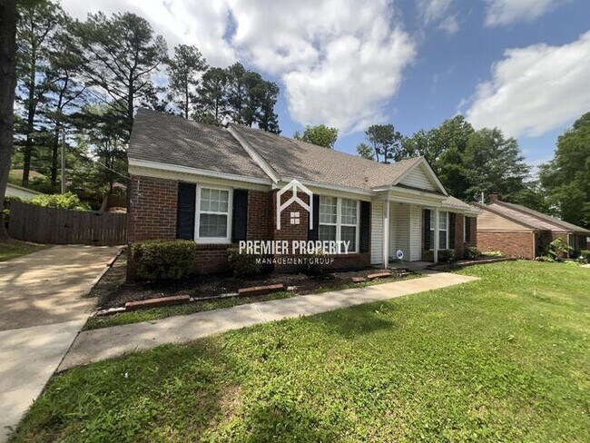 Foto del edificio - 3051 Overbrook Dr