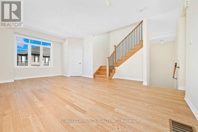 Building Photo - 2614 Apricot Ln