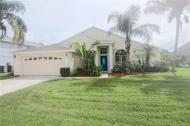Building Photo - 3351 SW Islesworth Cir