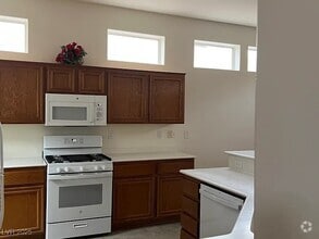 Building Photo - 2775 Darby Falls Dr