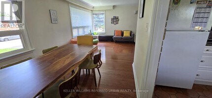 Building Photo - 49 Halkin Crescent