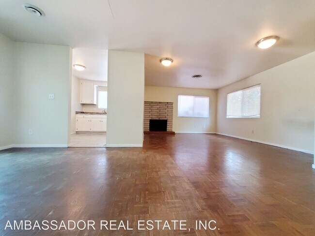 Building Photo - 3 br, 2 bath House - 1228 Warmlands Avenue