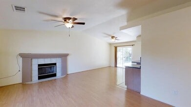 Building Photo - 600 Hazelhurst Way