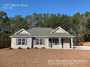 Building Photo - 1707 White Rd