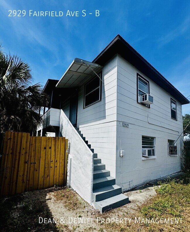 Building Photo - 2929 Fairfield Ave S