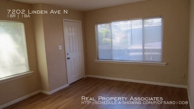 Building Photo - Greenlake Apartment