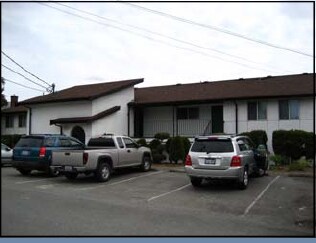 Building Photo - 3424 Lombard Ave
