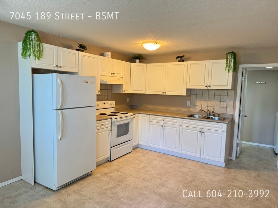 Primary Photo - Spacious Basement- Utilities Included