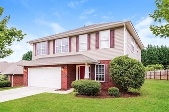 Building Photo - 146 Newport Dr