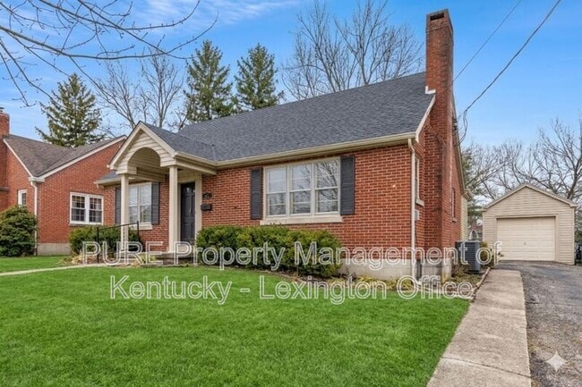 Building Photo - 312 Norwood Dr