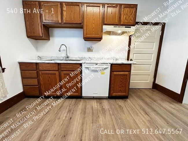 Foto del edificio - 540 8th Ave