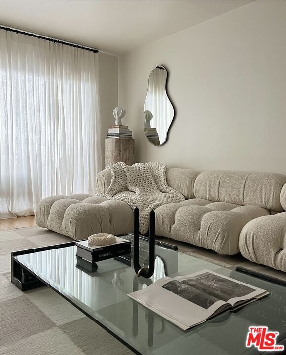 Foto del edificio - 1230 Horn Ave