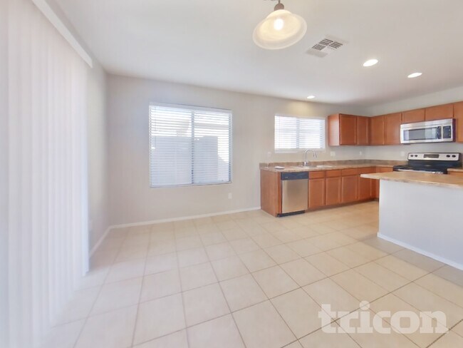 Foto del edificio - 39989 W Catherine Dr