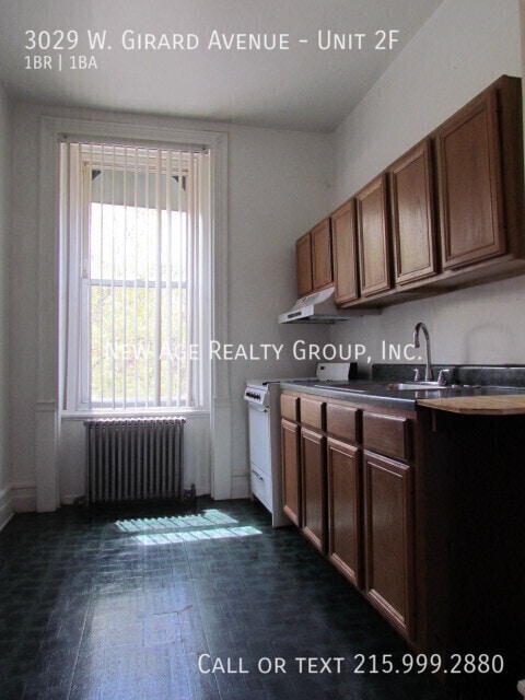 Foto del edificio - 3029 W Girard Ave
