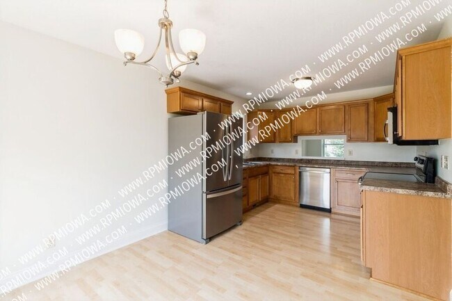 Foto del edificio - 5402 Tabor Dr