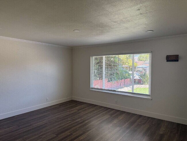 Foto del edificio - East valley home