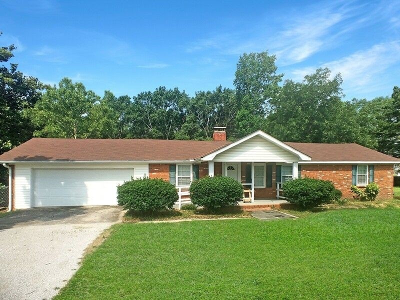 Primary Photo - 5318 Rice Mine Rd NE