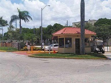 Foto del edificio - 7000 NW 186th St