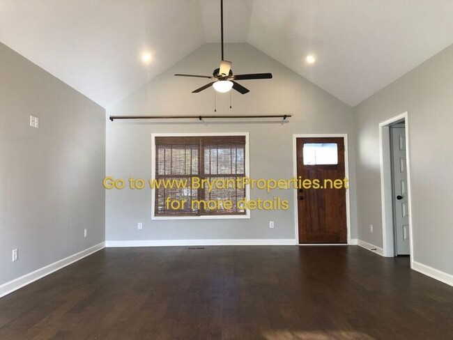 Building Photo - 804 Boles St - Gallatin, TN 37076