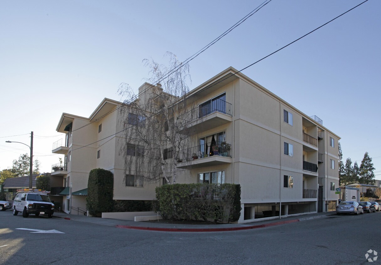 Primary Photo - 5021-5025 Woodminster Ln