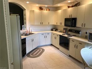Building Photo - 7048 Pelican Bay Blvd