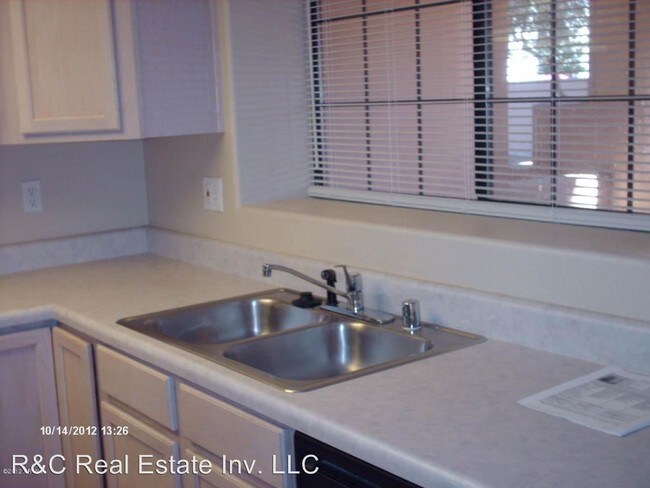 Foto del edificio - 5665 W Galveston St