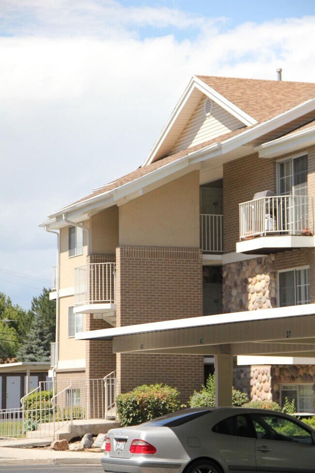 1303 Riverside Ave, Provo, UT 84604 Townhome Rentals in Provo UT