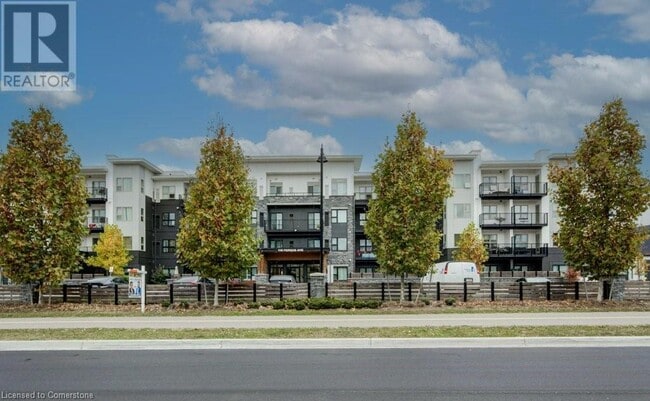 Building Photo - 110 Fergus Ave