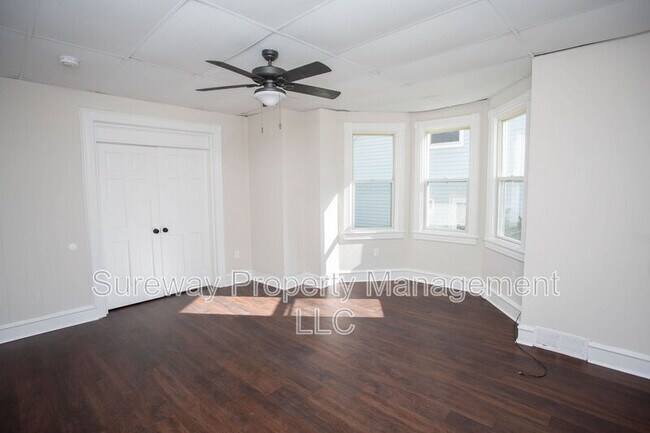 Foto del edificio - 224 Rutland Ave