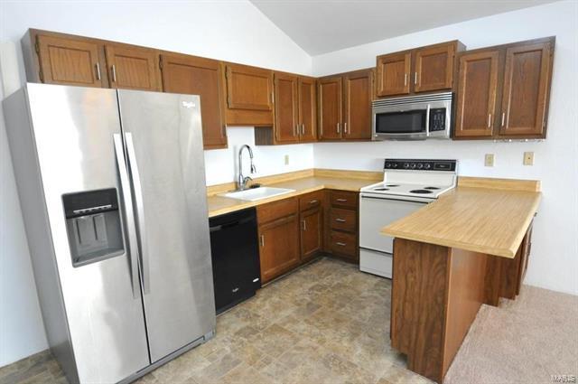 Building Photo - 53 Peachtree Ln