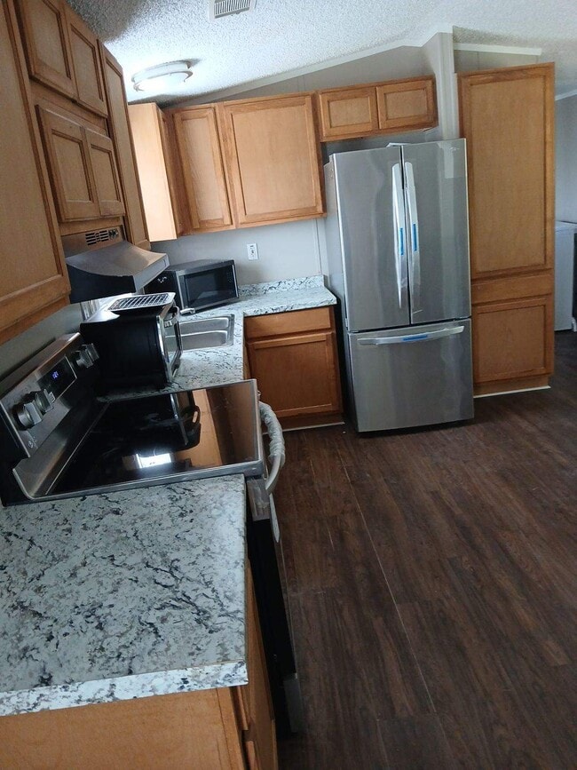 Foto del edificio - 167 Mae St