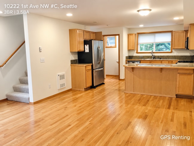 Building Photo - 10222 1st Ave NW