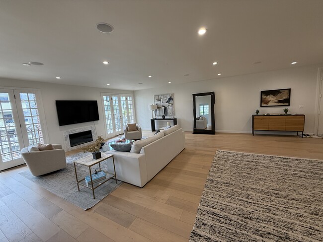 Foto del edificio - 11815 Dorothy St
